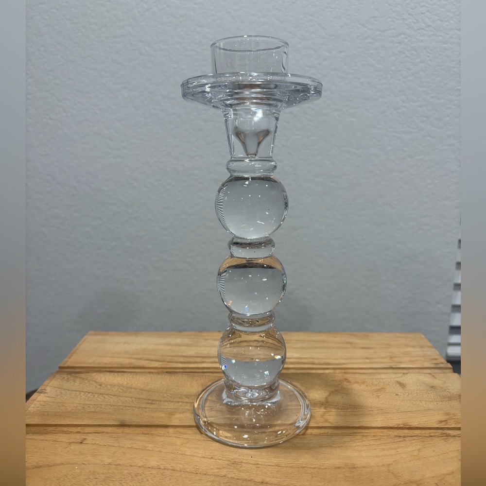 Studio Crystal by Studio Silversmiths 10.5” tall, Crystal Votive Sz Candleholder